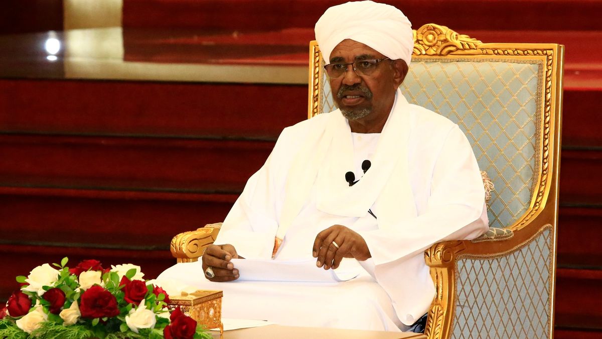 Súdán vydá exprezidenta Bašíra k mezinárodnímu trestnímu soudu
